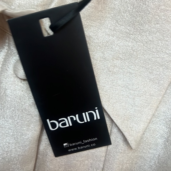 Baruni Cream Pari Dress - Picture 5 of 7